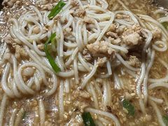 -正宗杨记普洱酸醋米线(总店)
