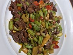 -魏铭鱼头捞饭(晋阳路店)