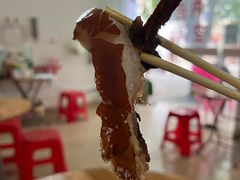 -四更周店烤乳猪