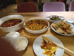 -红樱桃·欢乐餐厅(太原里店)
