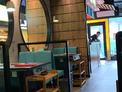 -佰人王串串香火锅(洋珠巷店)