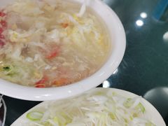 西红柿鸡蛋汤-李连贵酒家熏肉大饼(昆明街店)