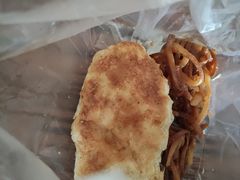 白火烧夹油饼-华天新川面馆(闹市口店)