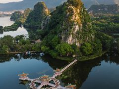 -星湖旅游景区七星岩