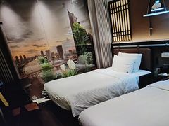 -铂尔登智慧酒店(南山西丽地铁站店)