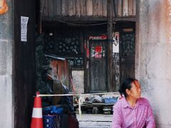 -高荡千年布依古寨旅游景区