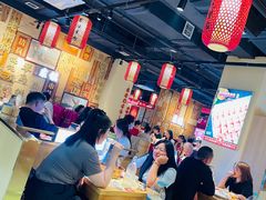 大堂-东镇老火锅(长春路首店)