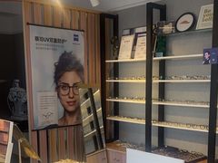 -瑞司视光眼镜·蔡司战略合作眼镜店(新街口店)
