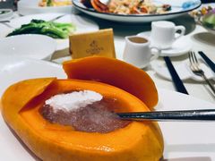 木瓜炖官燕-皇朝会.经典传统粤菜(外滩店)
