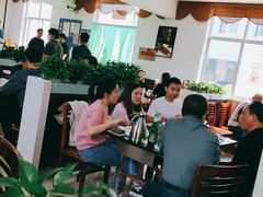 大堂-百盛·牟平烧烤·养马岛海鲜(宁海大街店)