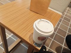 -DOUBLE HAPPINESS 双喜面包咖啡