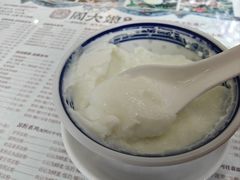 -周大娘牛乳(旧寨古村总店)