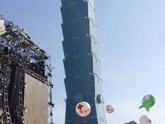 iphone_upload_pic-台北101