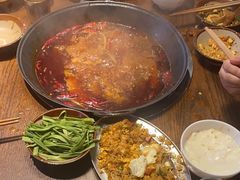 -萍姐火锅·公路夜市(武汉首店)