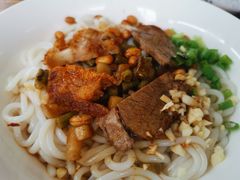 -牛八宝桂林米粉(八里庄店)