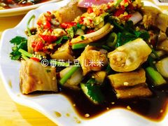 -二孃鸡爪爪(东郊记忆店)