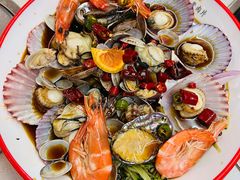 -老东镇啤酒屋海鲜加工·蒸汽海鲜·海鲜烧烤(台东店)