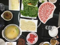 -红菇坊鲜汤火锅(北站店)