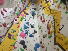 -问山MountQuest攀岩馆