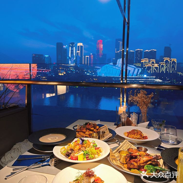重庆探店｜来福士江景西餐厅 北索