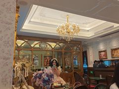 -秘密旅行Bonjour(黑金冠 江南西店)