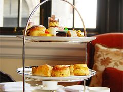 红丝绒下午茶-Salon de Ville浦江汇(上海外滩华尔道夫酒店店)