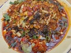 -拈签一笑黄牛肉辣卤串串