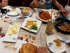 -必胜客(八一店)