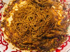 蒜香鸡爪拌面-蛮佬拾·乡里土菜馆(河西王府井店)