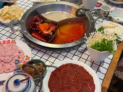 -山悦里 山野·鲜火锅(罗斯福广场店)