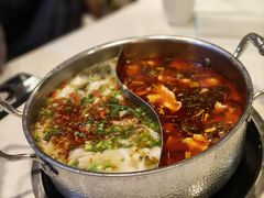 -德林酸菜鱼火锅(南丹店)