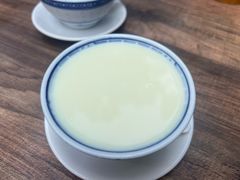 -周大娘牛乳(旧寨古村总店)