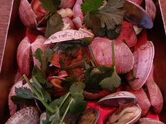 -街角等你.大连海鲜烧烤.经典铁板海鲜串(西安路店)