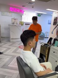 -米娜护肤造型