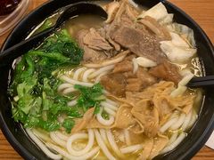 -鑫花溪牛肉米粉(凤凰街创始总店)