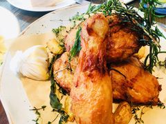 -ROAST coffee & eatery