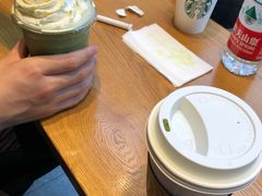 -星巴克(西安李家村万达店)
