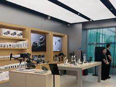 -DJI大疆(深圳华强北曼哈授权体验店)