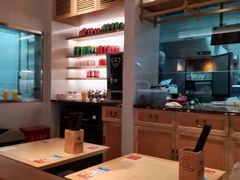 -阿香米线(余姚五彩城店)