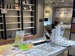 -瑞司视光眼镜·蔡司战略合作眼镜店(新街口店)