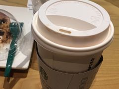 -星巴克(广州南站A18检票口楼上)