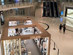 -香港ELEMENTS圆方