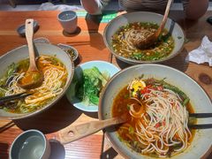 -百春原湖南牛肉粉(百联世纪店)