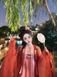 -洛水阁·汉服妆造体验馆(山塘街店)