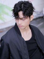 -PE SALON