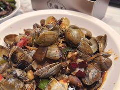 -朱记乳鸽王·非遗石岐乳鸽·全鸽宴(大兴旗舰店)