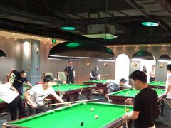 -夜时尚台球俱乐部(汉阳摩尔城店)