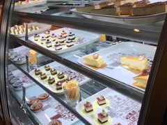 面包甜点陈列柜-松子料理(亮马桥店)