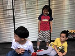 -猴有戏教育戏剧·音乐剧·主持口才·演讲朗诵辩论(环球港华师大校区)
