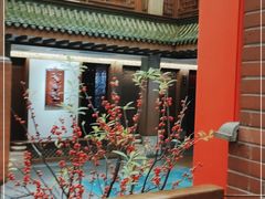 -梅龙镇酒家(南京西路总店)